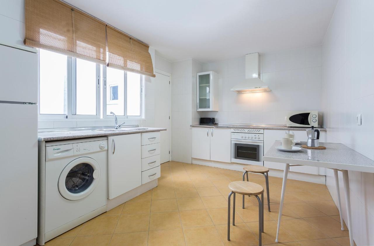 Ferienwohnung Azvalia - Larga 112 Abono Parking Gratis El Puerto de Santa María Exterior foto